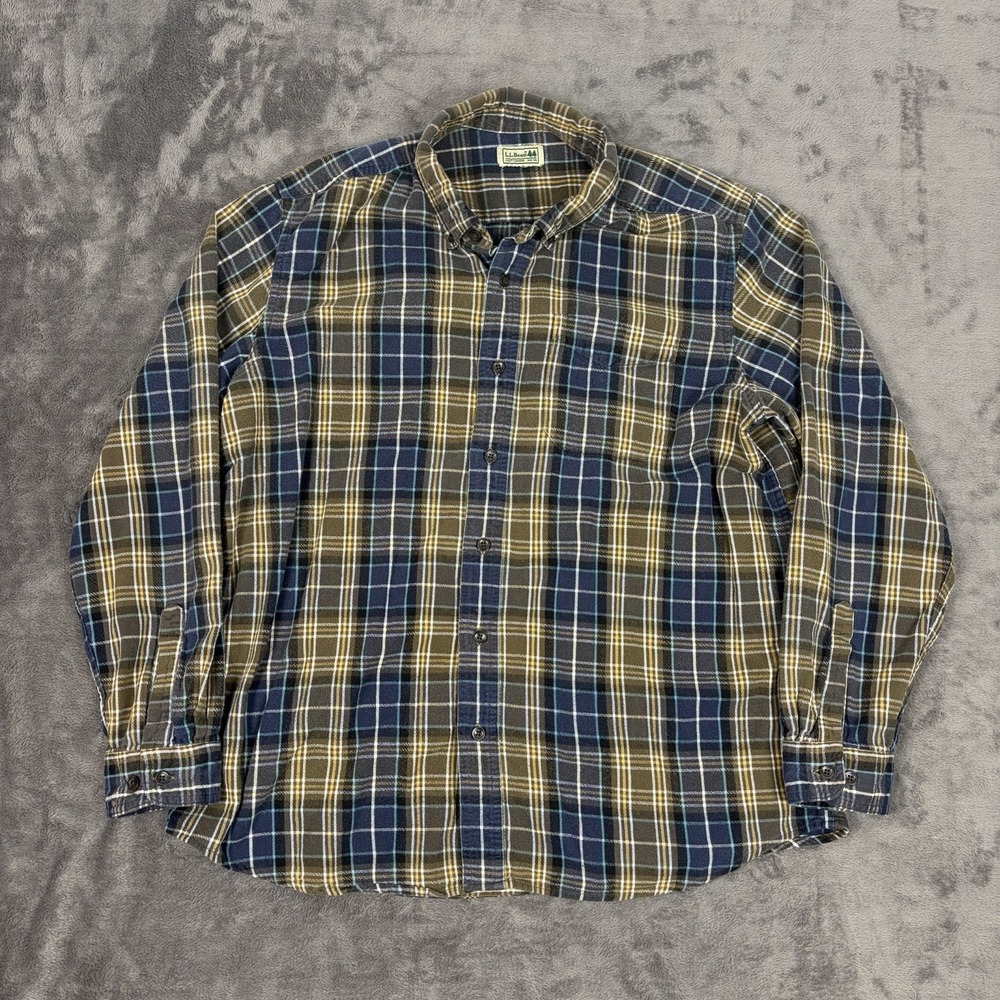 LL Bean Men Size Large Shirt Button Down Top Blue Yellow Flannel Scotch Plaid